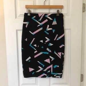 Bar III Pencil Skirt Black with shapes Medium